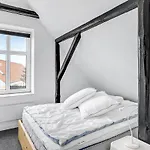 With A Fireplace 7 *
