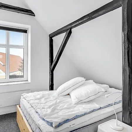 Glesborg With A Fireplace 7 *