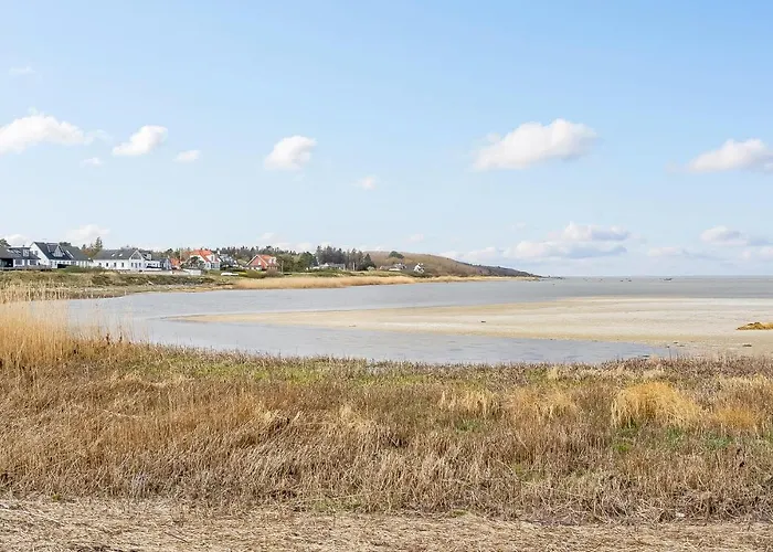 With A Fireplace 7 *